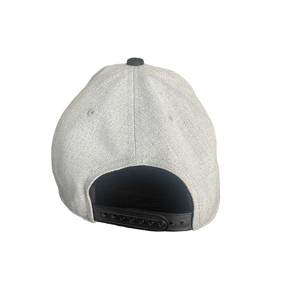 Disney Mickey Mouse Smiley Icon Flat Bill SnapBack Baseball Hat - Picture 3 of 4